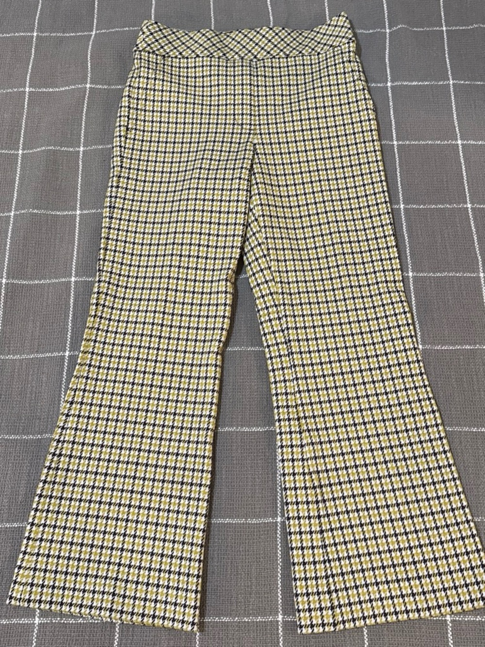 SPANX Retro Yellow and Black Plaid Knit Flare Leisure Pants, shape wear
